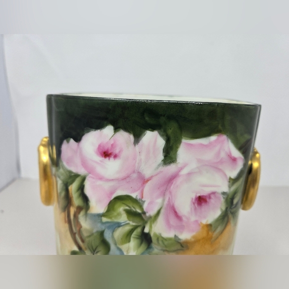 Antique Limoges 1919 Pink Roses Green Background Cachepot Gold Accents Vase - Picture 2 of 14